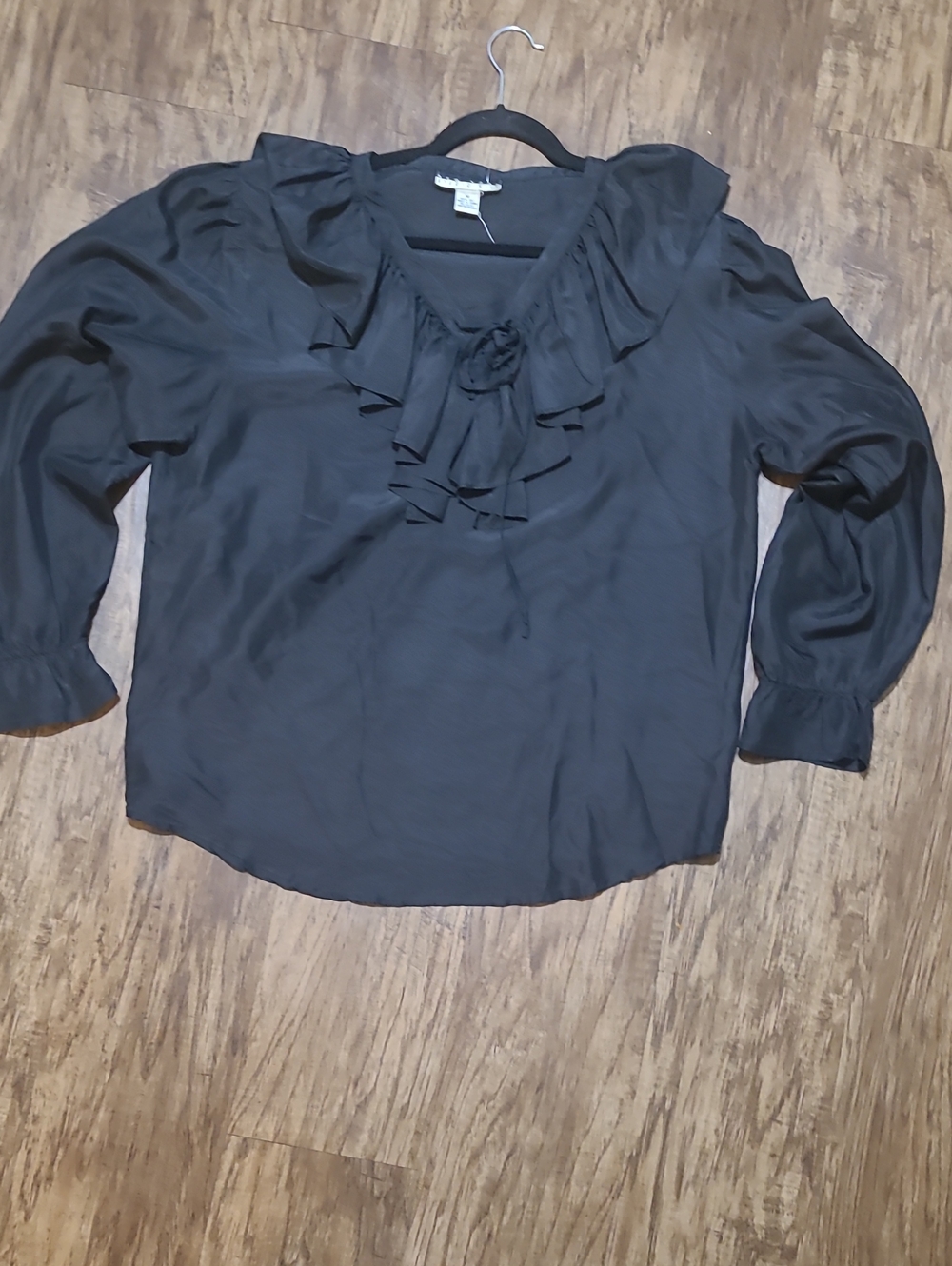 New York studio silk blouse Sz Medium
